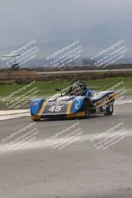 media/Jan-14-2023-CalClub SCCA (Sat) [[d2757389b8]]/Group 4/Race (Sunset)/